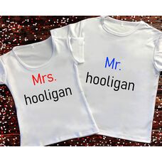 Парні футболки з принтом - Mrs/Mr hooligan
